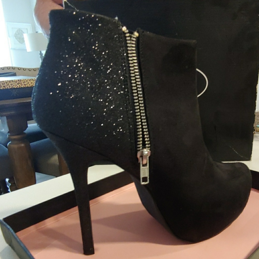 Platform boots